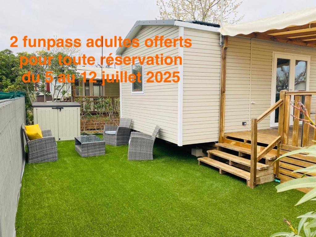 Vonkajšia záhrada v ubytovaní Mobil home familial neuf de 2024 pour 8 personnes