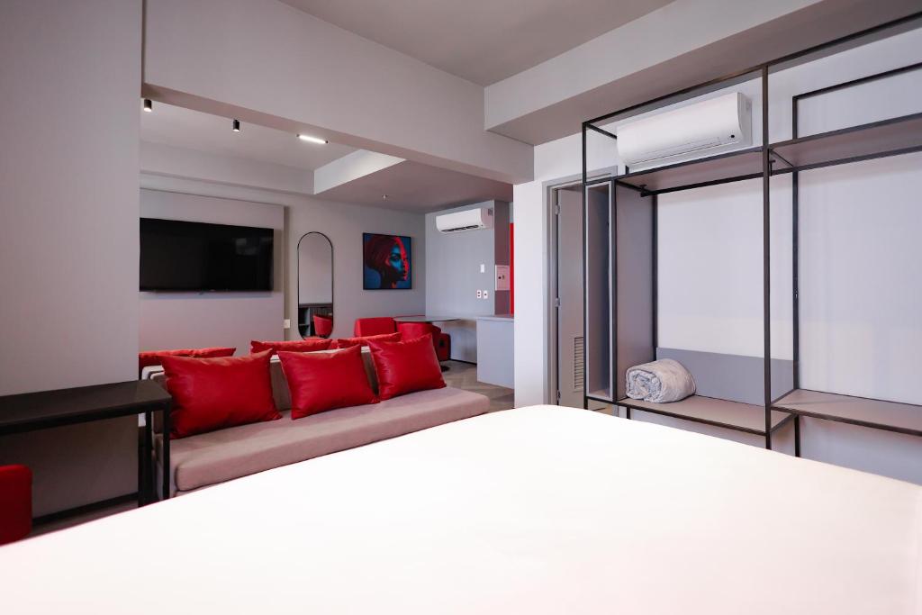 Radisson RED Ibirapuera photo