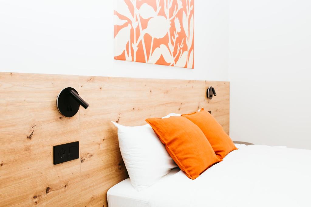 Hostal Ainhoa - Double Or Twin Room - Disability Access