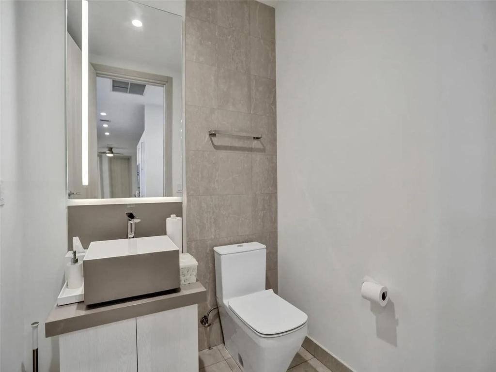 Koupelna v ubytování Elegant Penthouse with Bay Views in Brickell