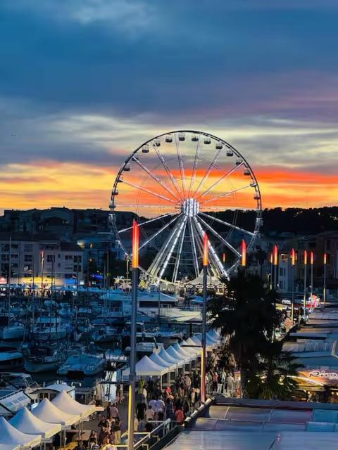 Duplex-HYPER Centre Cap d'Agde - 9 personnes - Vue port et Mer - WIFI