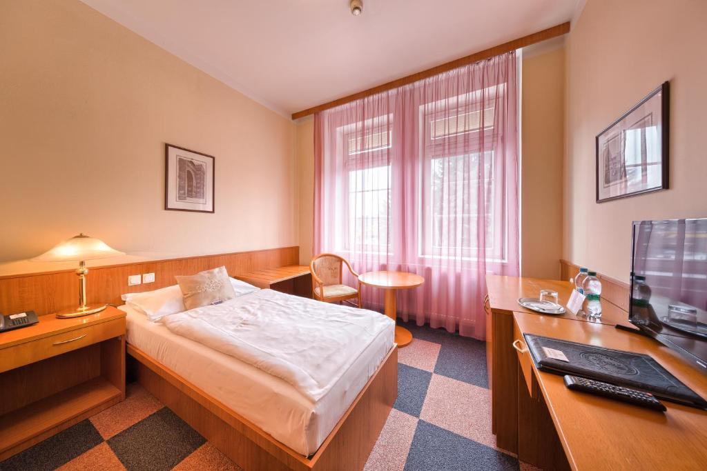Wellness Hotel Babylon, Liberec – Precios actualizados 2023
