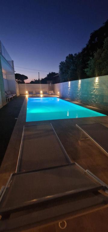 Bazén v ubytování Appartamento Oasi con Piscina nebo v jeho okolí