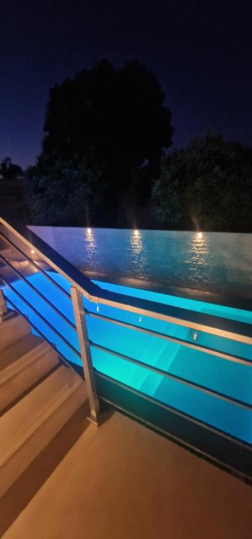 Bazén v ubytování Appartamento Oasi con Piscina nebo v jeho okolí