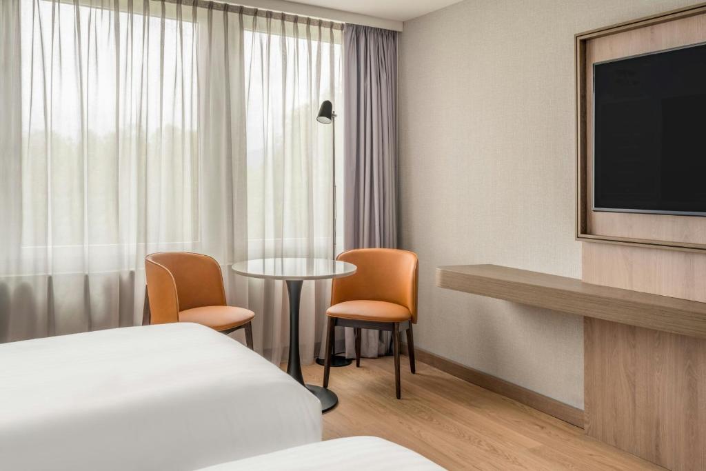 Zurich Marriott Hotel - Resim 39