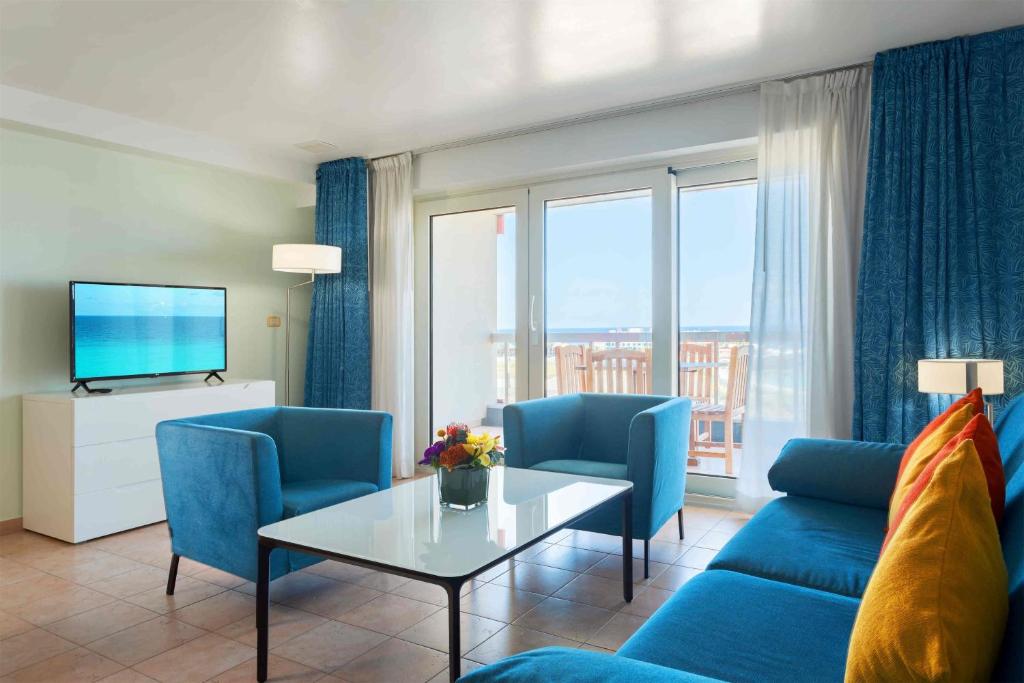 TV a/nebo společenská místnost v ubytování Royal Islander Club Resort La Terrasse