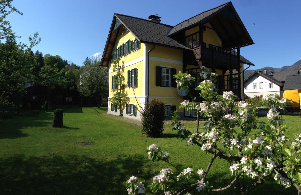 Vonkajšia záhrada v ubytovaní Villa Stadlmann