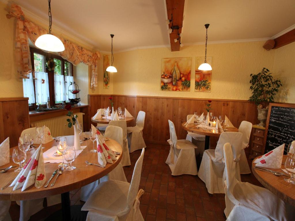 Restaurace v ubytování Worners Schloss Weingut & Wellness-Hotel