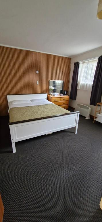 Hillcrest Term-Downstairs Room - Resim 1