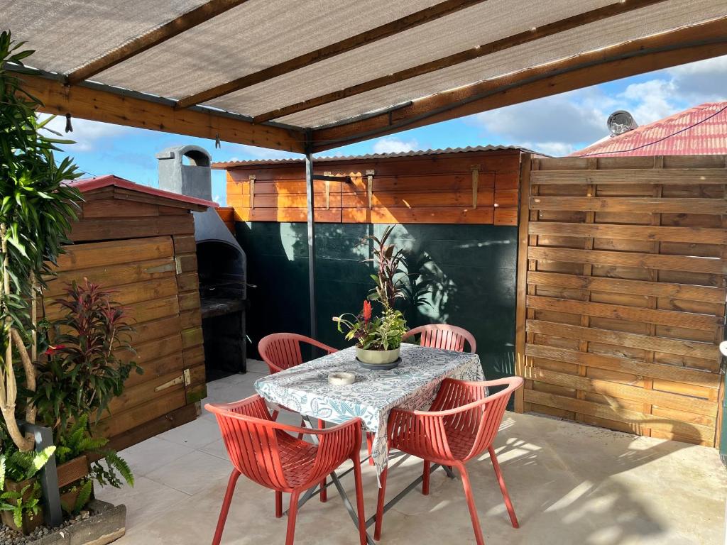 Nespecifikovaný výhled na hory nebo výhled na hory při pohledu z apartmánu