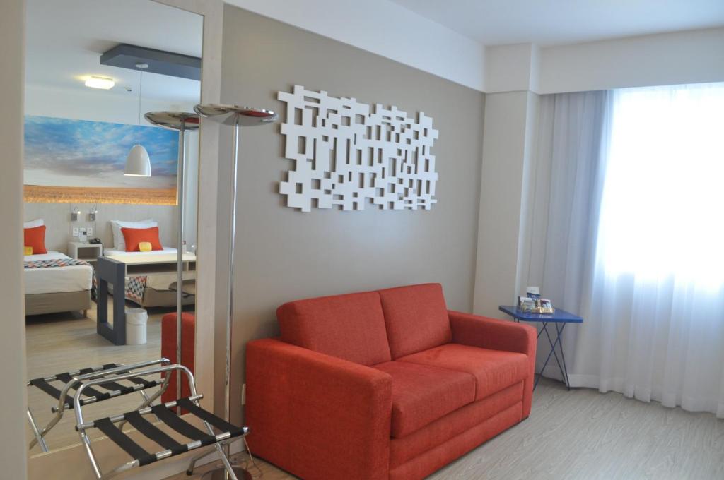  Comfort Suites Alphaville