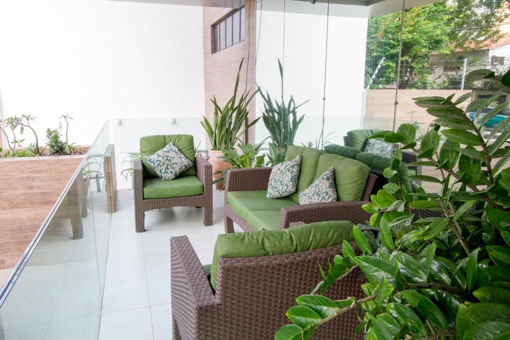  San Phillip Flat Hotel