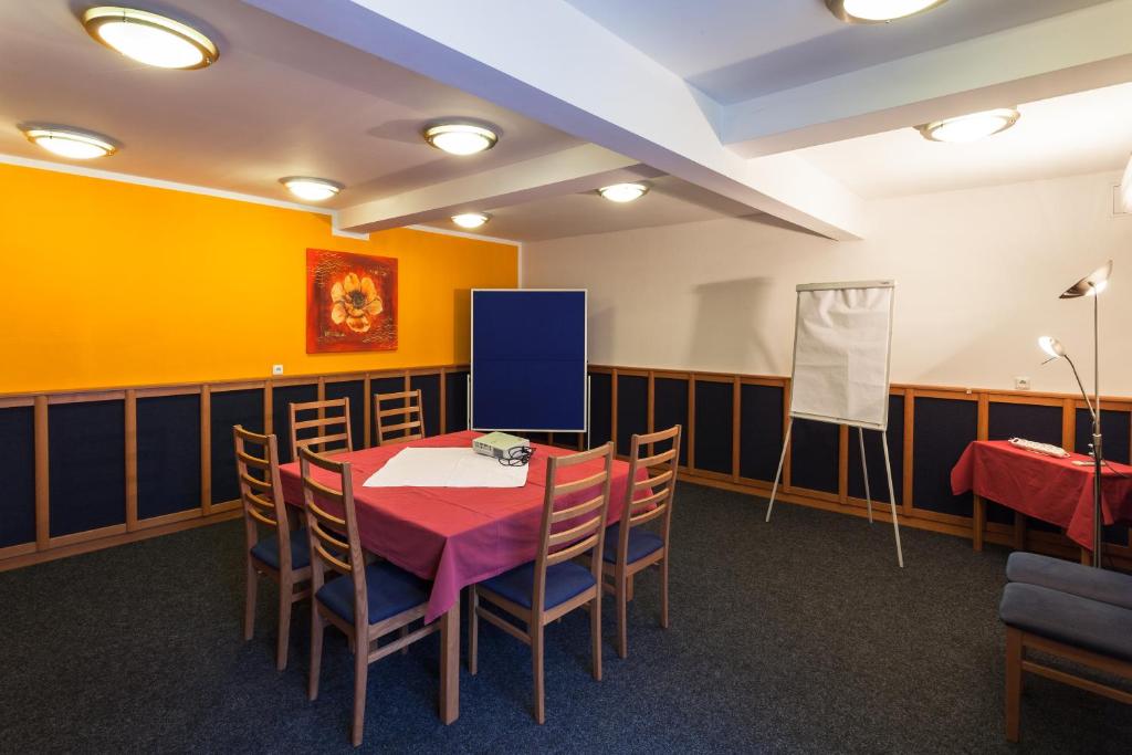 Fotografie z fotogalerie ubytování Hotel u Crlíků v destinaci Tetčice