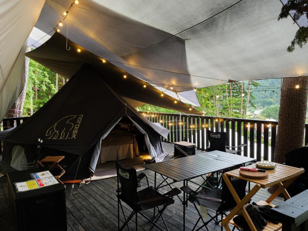 Posezení v ubytování TOCORO. Mt.Fuji CAMP&GLAMPING