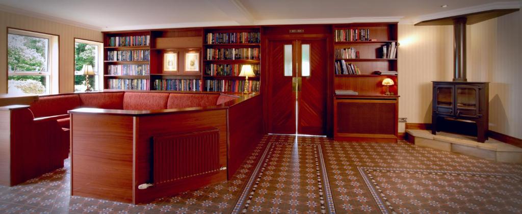 Knihovna v bed and breakfast