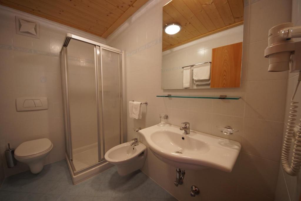 Vannituba majutusasutuses Hotel Ciurnadú