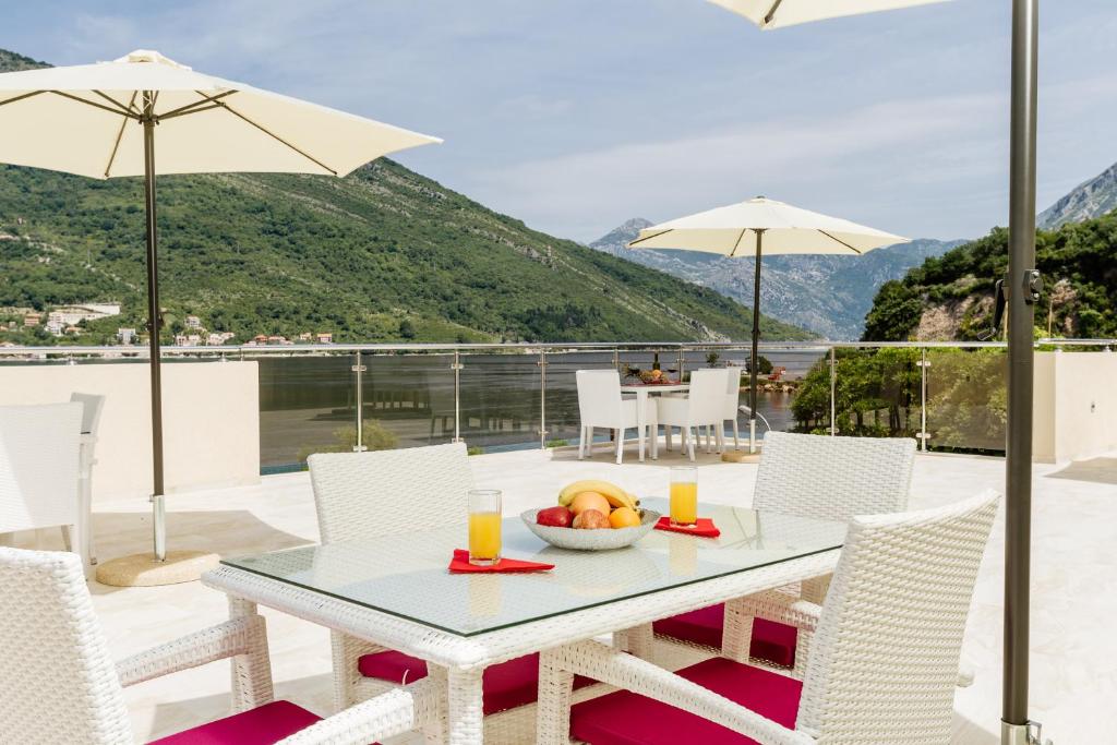 Dream Vacation Apartments - 11