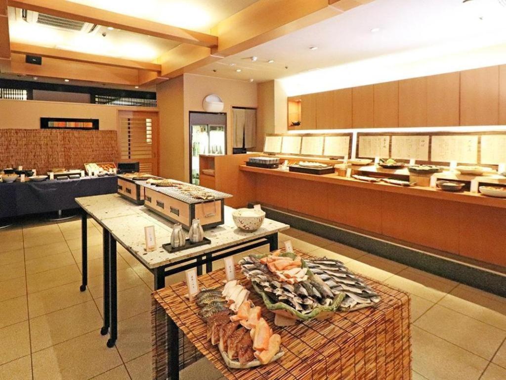 Jídlo v hotelu nebo okolí