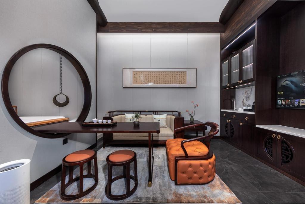 Posezení v ubytování Tao Hotel