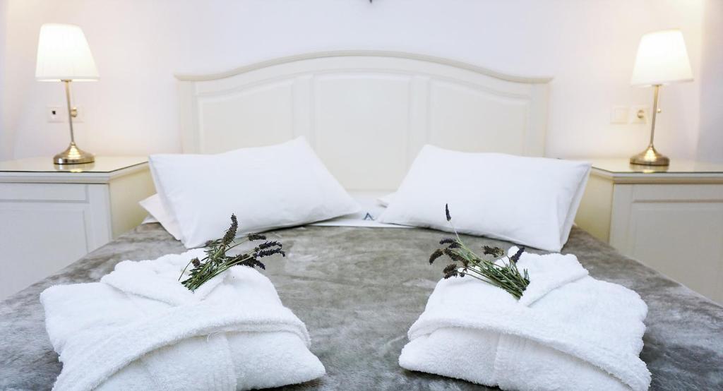 Archontiko Suites Santorini - 1