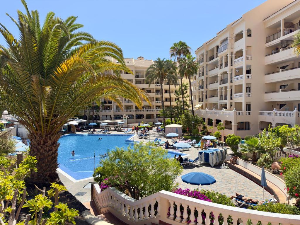 Castle Harbour - Los Cristianos