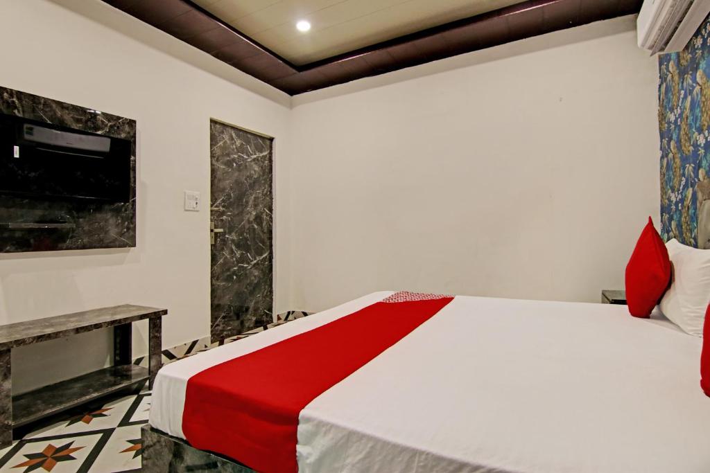 TV a/nebo společenská místnost v ubytování Hotel Welcome Dau Ji