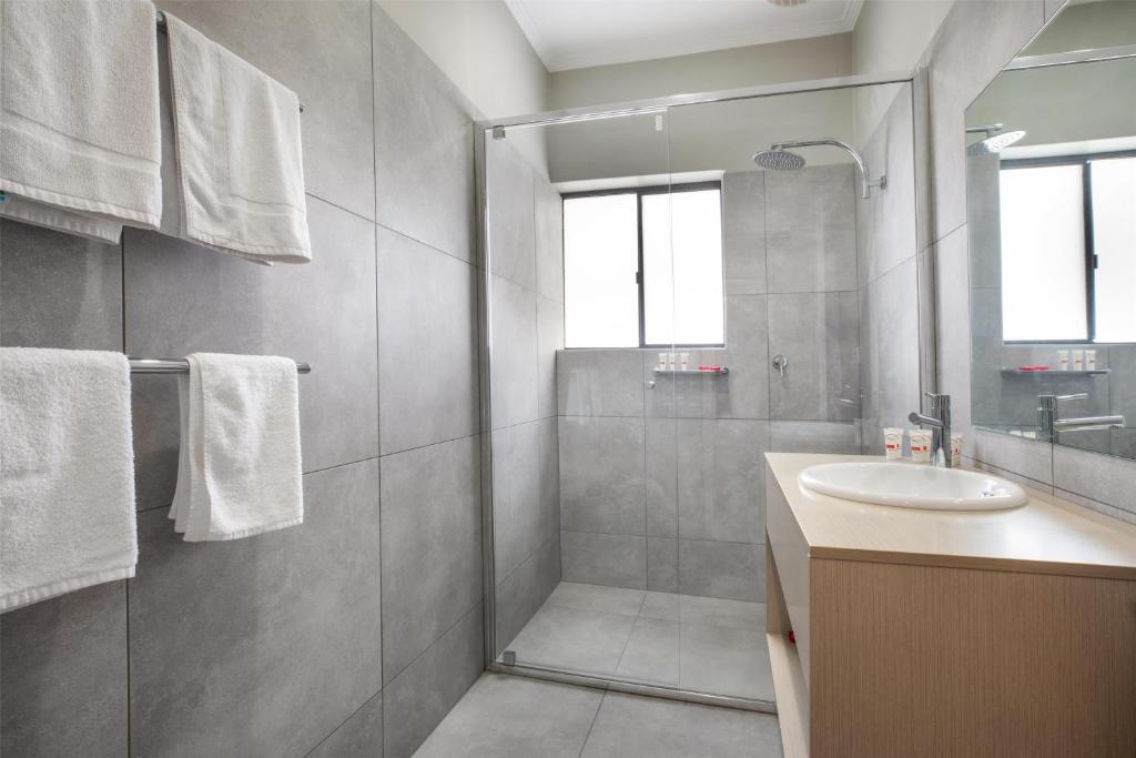 Nightcap at Watermark Glenelg - Resim 12