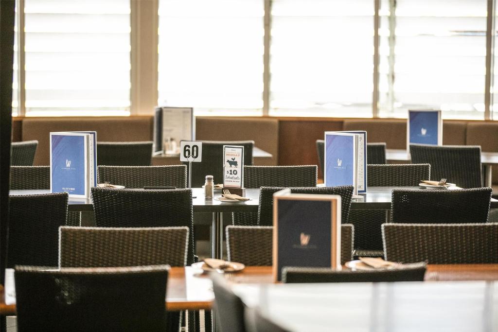 Nightcap at Watermark Glenelg - Resim 5