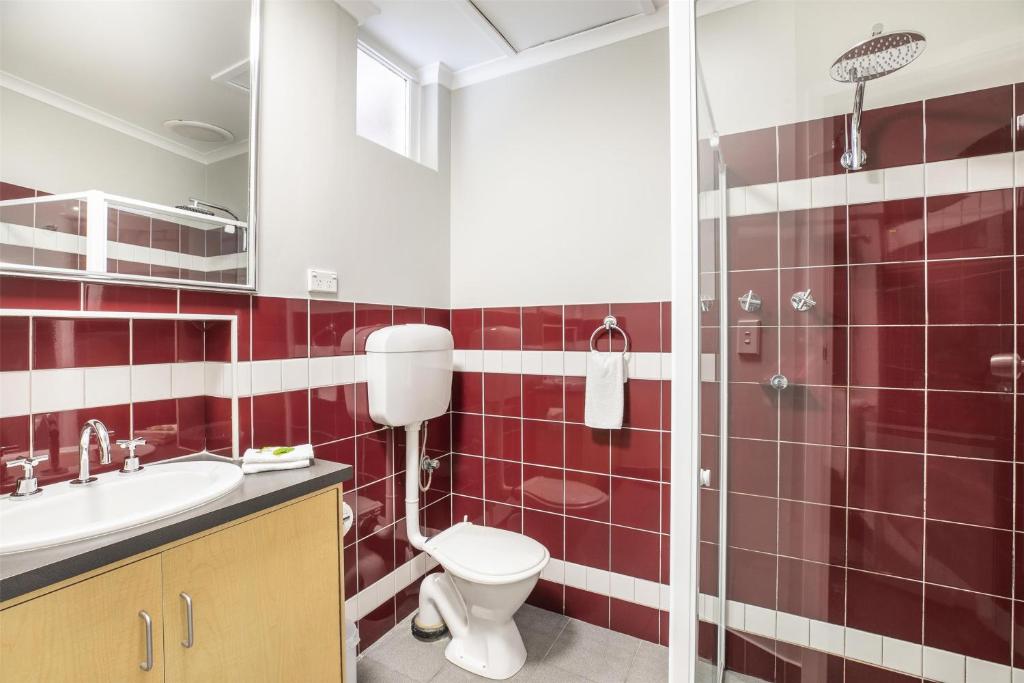 Nightcap at Watermark Glenelg - Resim 22