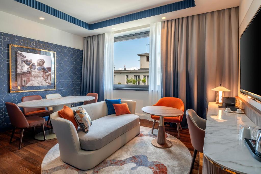 Hilton Turin Centre - 行政一卧室特大号床套房