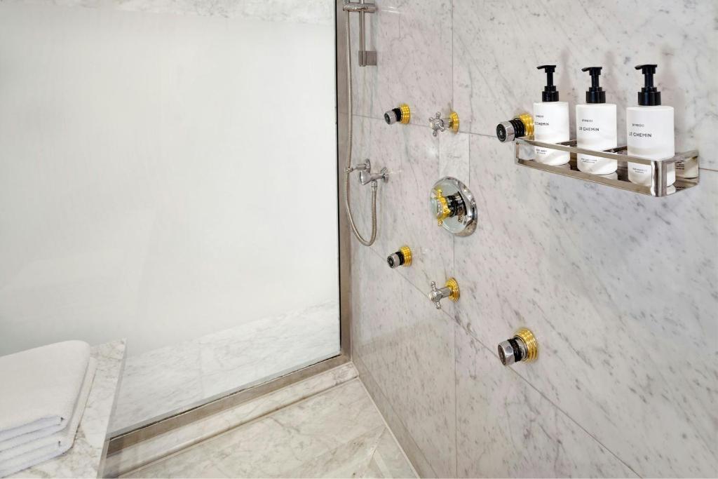 The Park Tower Knightsbridge, a Luxury Collection Hotel, London - Resim 45