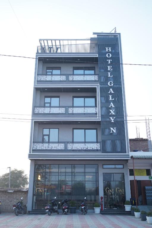 Budova, kde se hotel nachází