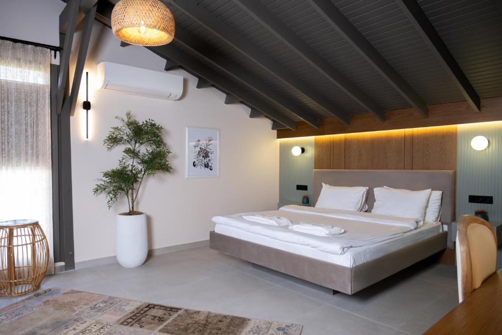Postel nebo postele na pokoji v ubytování Akkızhan Otel