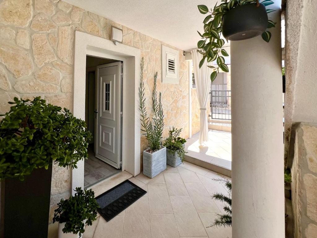 Fotografie z fotogalerie ubytování Charming Seaside Apartment v Primoštenu