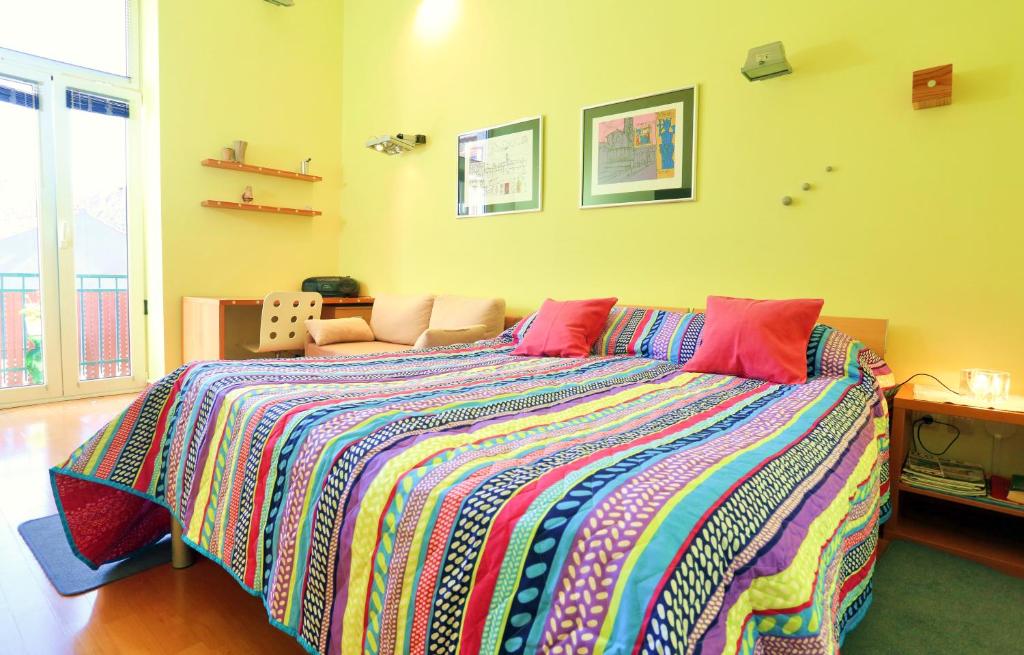Apartments Marmont - Two-Bedroom Apartment With Balcony