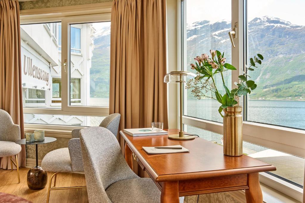 Hotel Ullensvang - Suite Junior Familiar