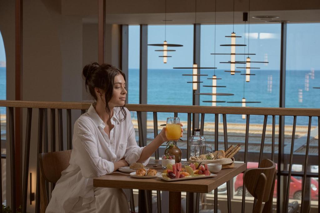 Rocca a Mare Heraklion - Handwritten Collection