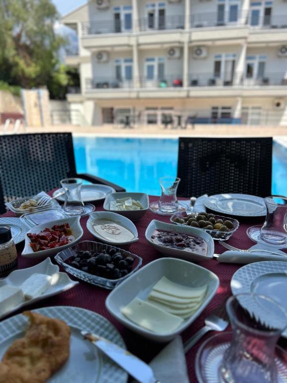 فضای داخلی jasmine otel در آنتالیا - تصویر ۳