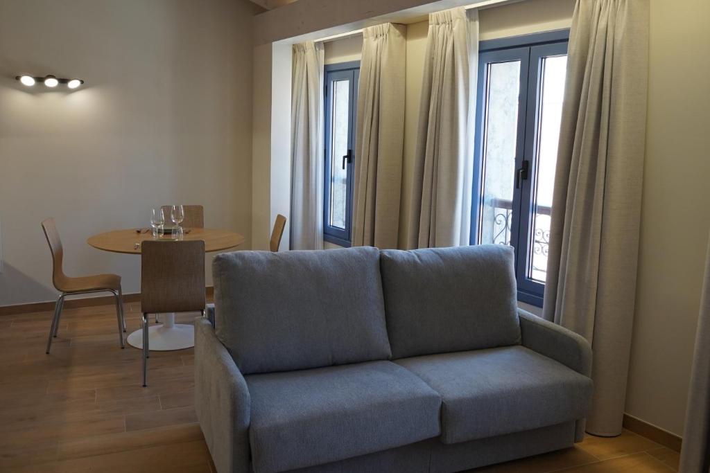 VILLAGRADO Suites - Appartamento Loft Con Una Camera Da Letto