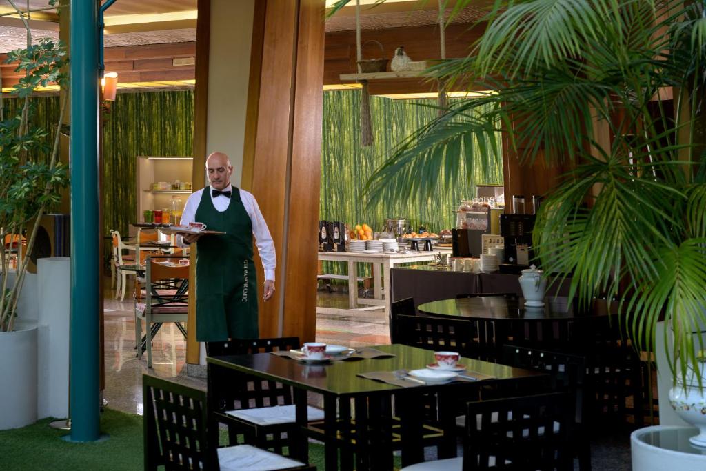 Restaurace v ubytování Grand Hotel Panoramic