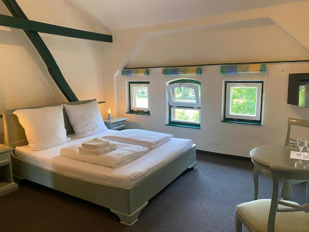 Alte Wassermühle - Double Room With Private Bathroom