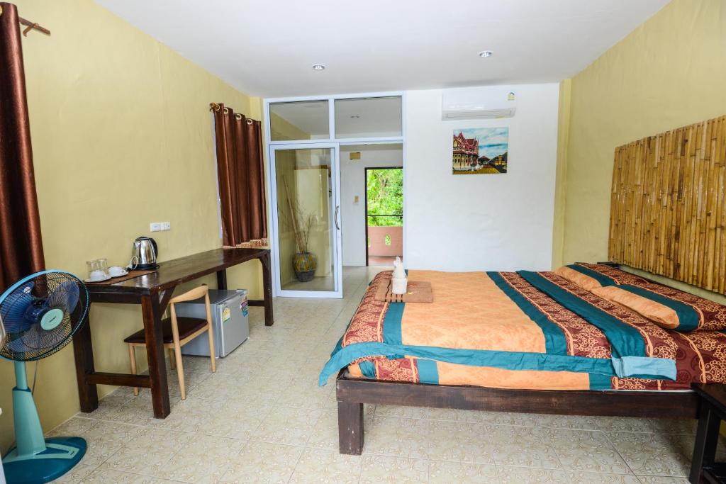 Sairee View Resort - 12