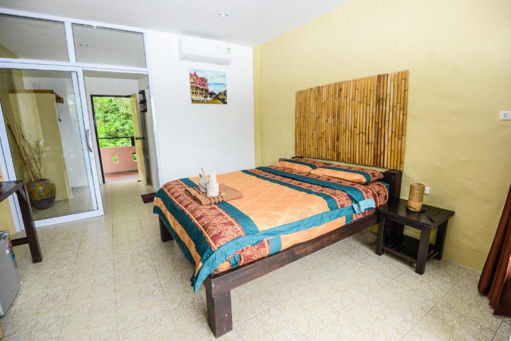 Sairee View Resort - 16