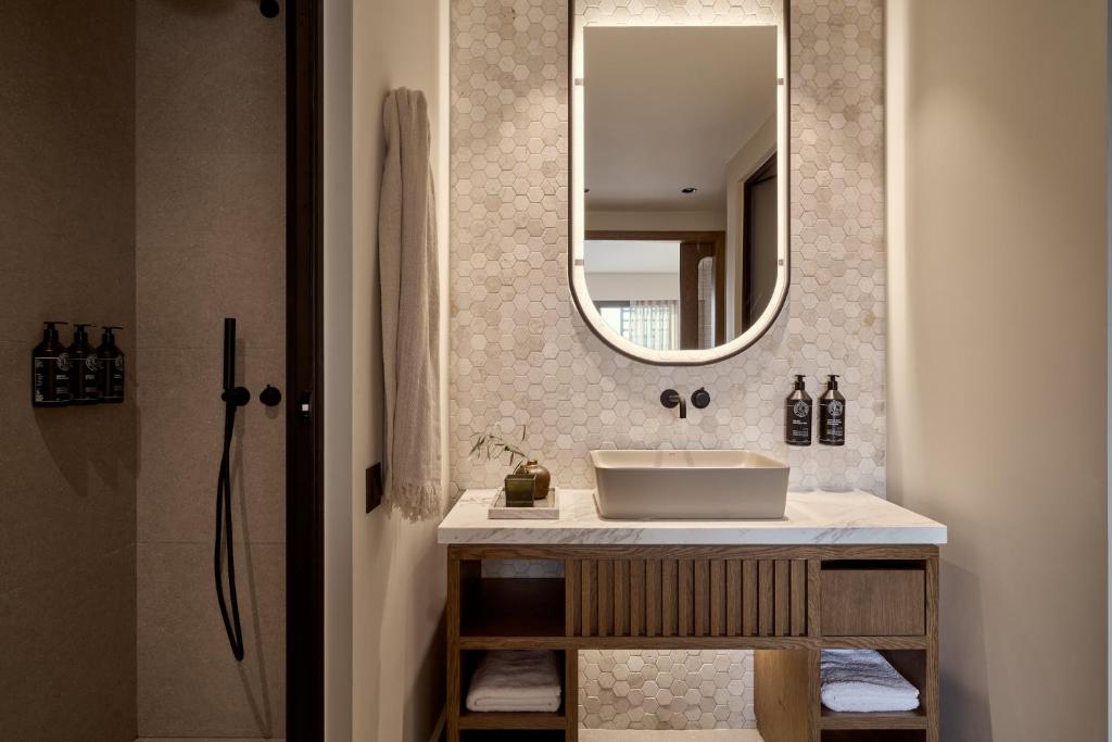 Rocca a Mare Heraklion - Handwritten Collection - Resim 24