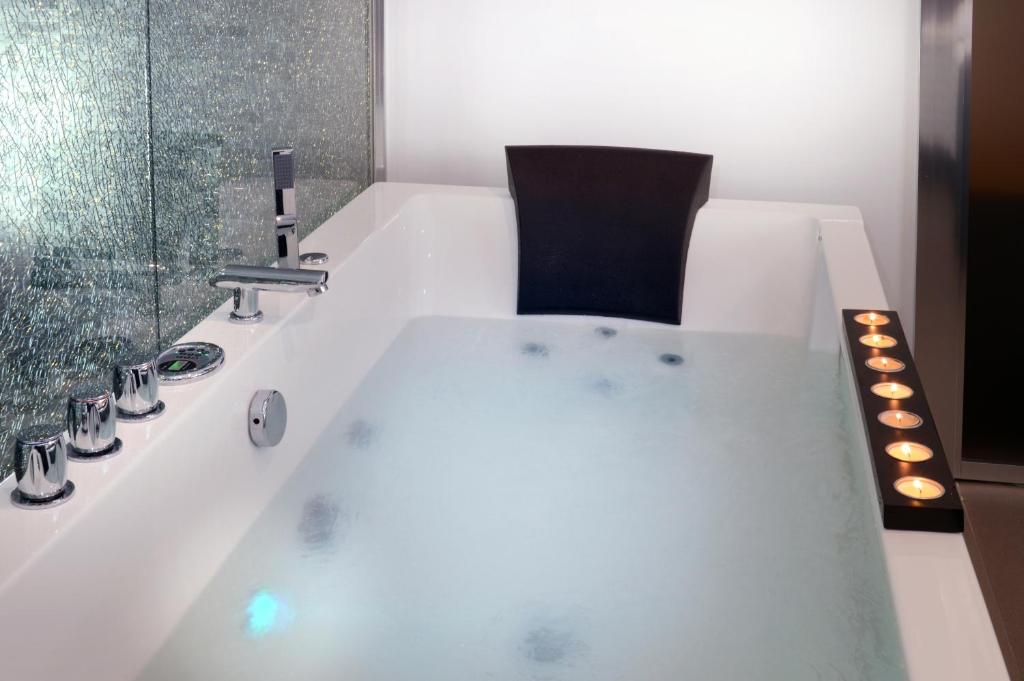 Barbarella Suite - Resim 45