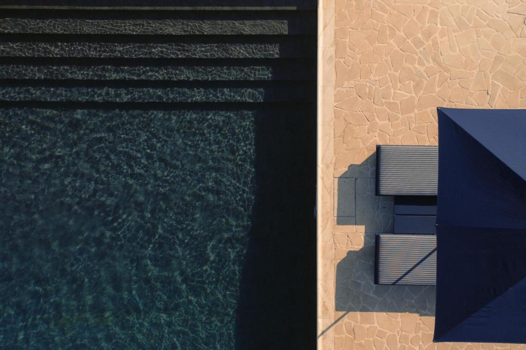 Fotografie z fotogalerie ubytování Black Rose Beach Suites v destinaci Perivolos