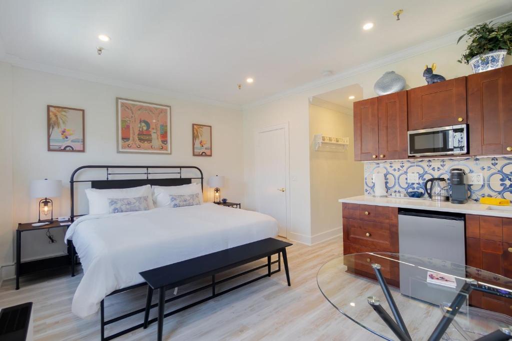 Palm Beach Island Condominiums - 