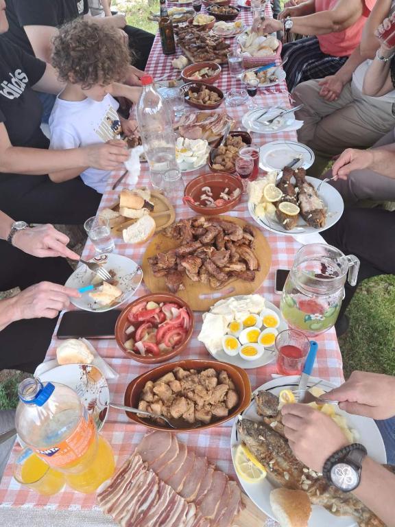 Jídlo v chaty nebo okolí