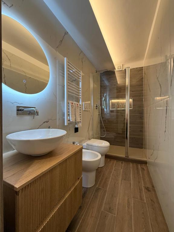 Ένα μπάνιο στο Bel Fiore Elegant Apartment