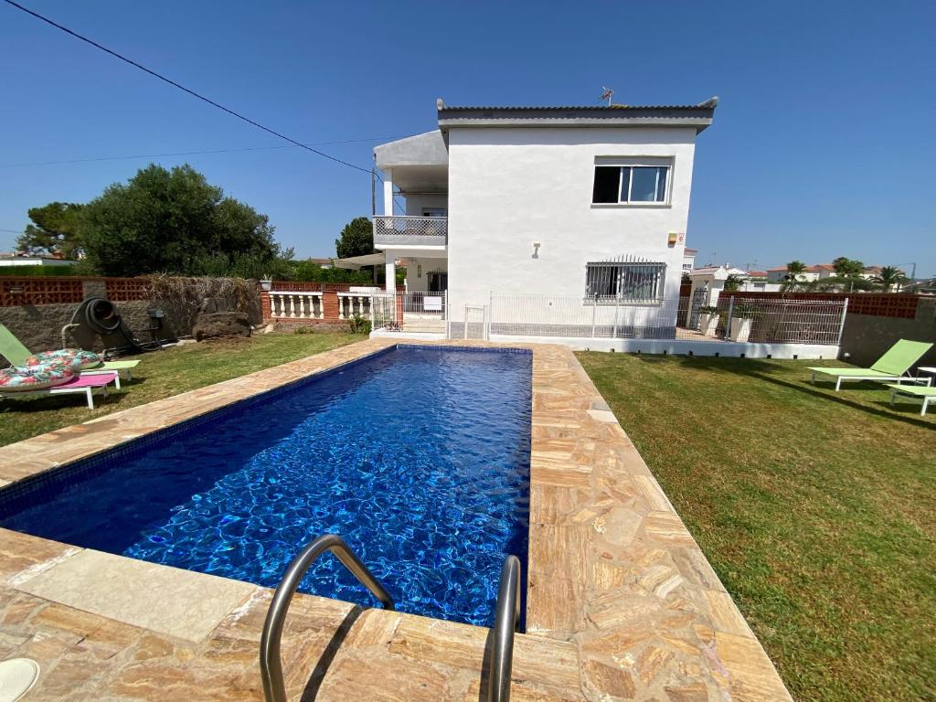 Πισίνα στο ή κοντά στο Villa Barbiguera